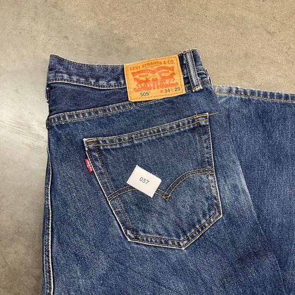 Levi's 505 tattered jeans Size 34X29 - Picture 8 of 8